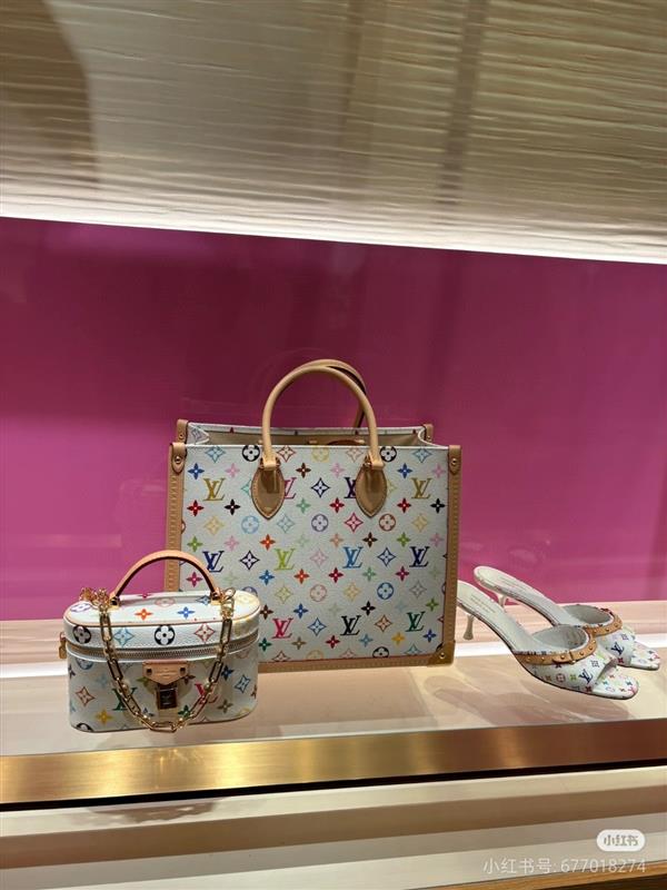 2026124175528521 130